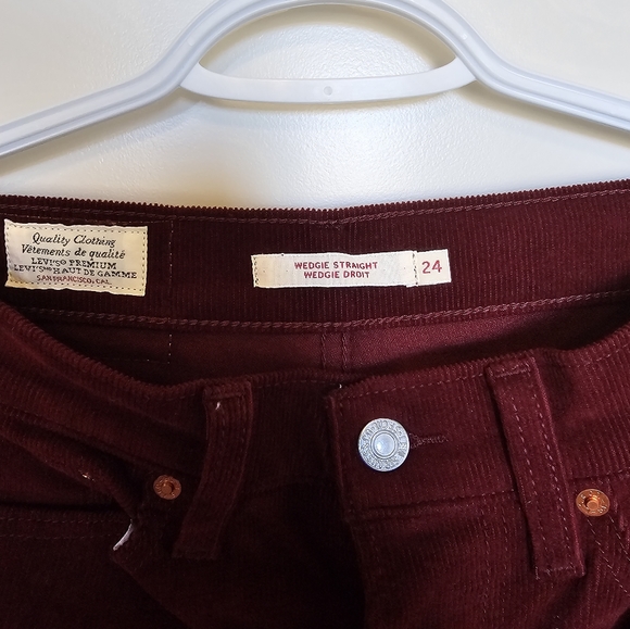 Levi Corduroy Jeans - Picture 3 of 5
